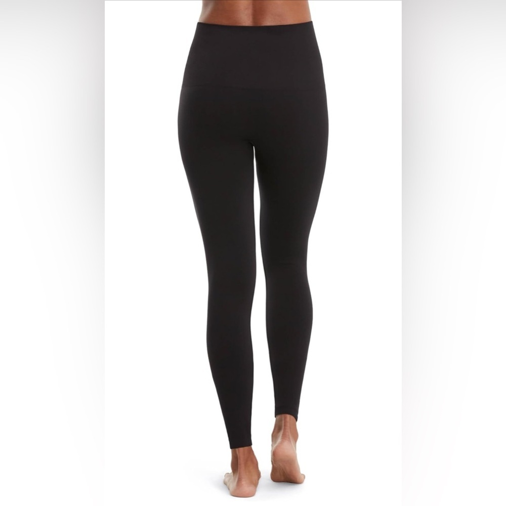 Spanx By Sara Blakey Seamless Leggings View 3